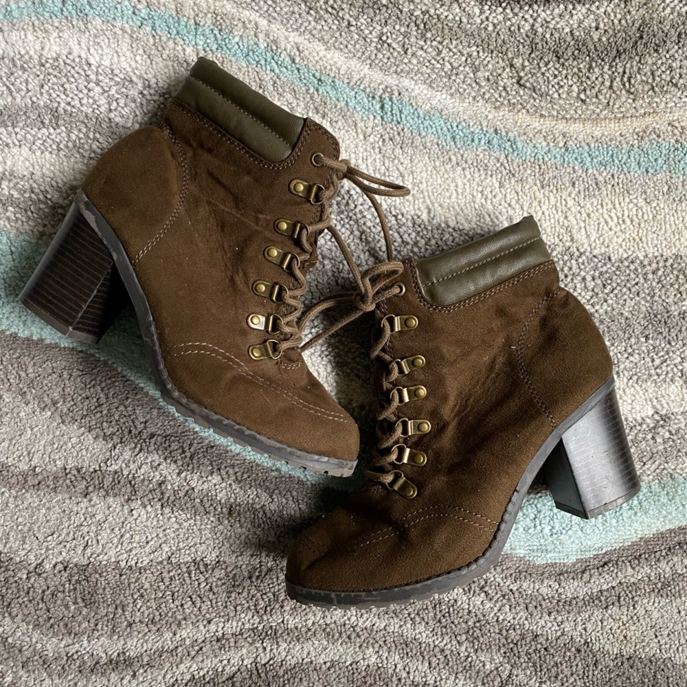 Brown/ dark olive green heeled boots